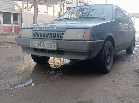 LADA (VAZ) 2108