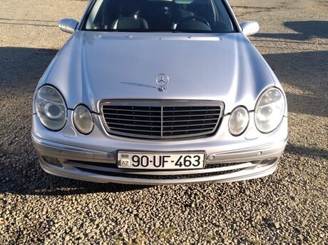 Mercedes E 270
