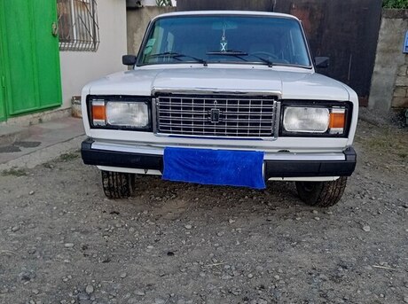 LADA (VAZ) 2107