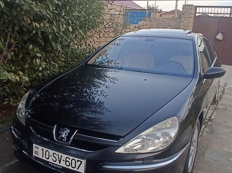 Peugeot 607