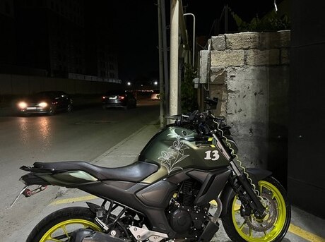 Yamaha FZ-S FI Deluxe