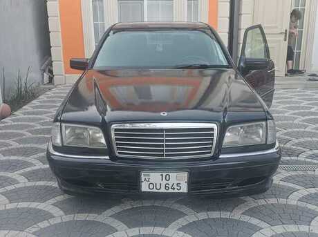 Mercedes C 200
