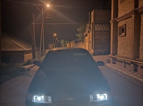 LADA (VAZ) 2112