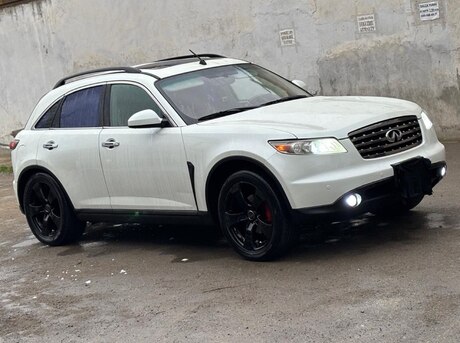 Infiniti FX35