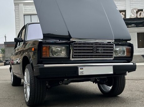 LADA (VAZ) 2107