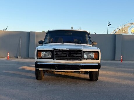 LADA (VAZ) 2107
