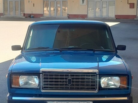 LADA (VAZ) 2107
