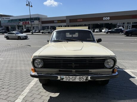GAZ 24 "Volga"