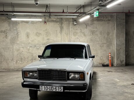 LADA (VAZ) 2107