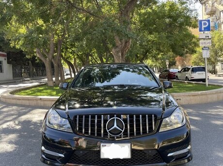 Mercedes C 250