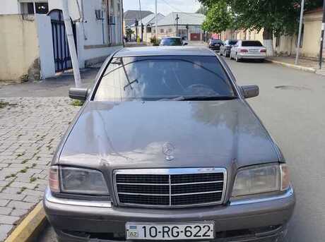 Mercedes C 250