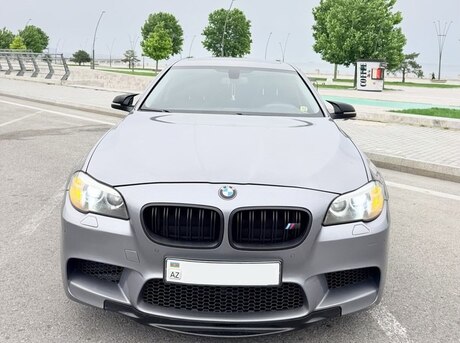 BMW 528