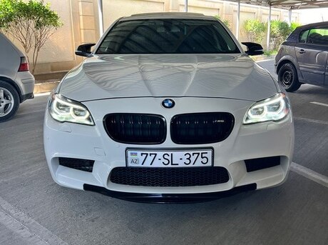 BMW 528