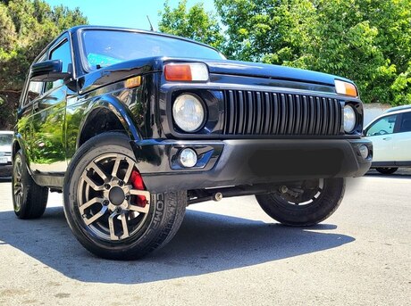 LADA (VAZ) Niva