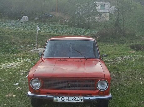 LADA (VAZ) 21011