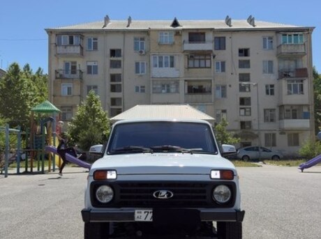 LADA (VAZ) Niva