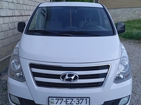 Hyundai H-1