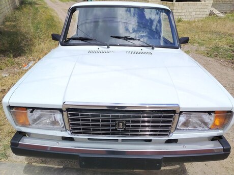 LADA (VAZ) 2107