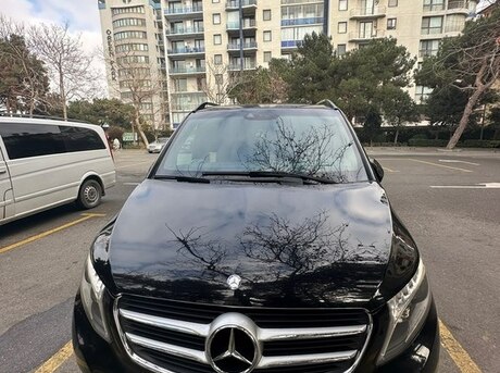 Mercedes V 250