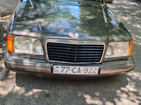Mercedes 250 D