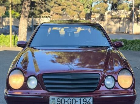 Mercedes E 230