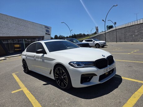 BMW 530e