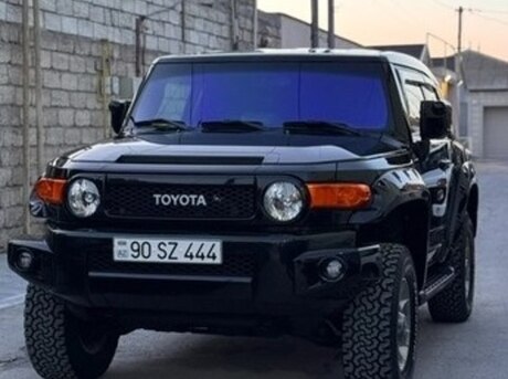 Toyota FJ Cruiser