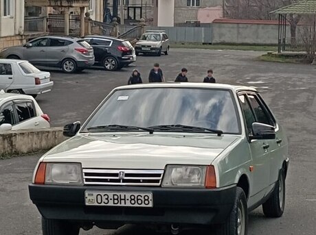 LADA (VAZ) 21099