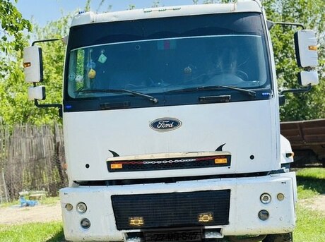 Ford Cargo
