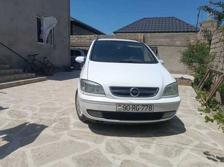 Opel Zafira