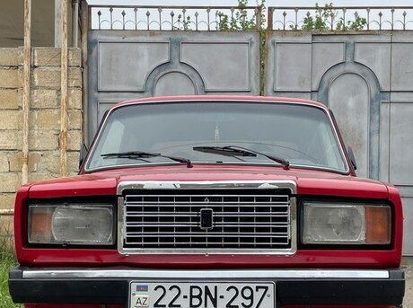 LADA (VAZ) 2107