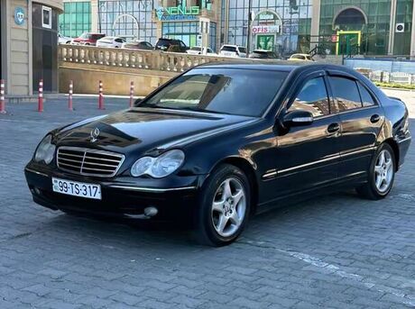 Mercedes C 200