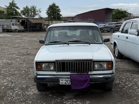 LADA (VAZ) 2107