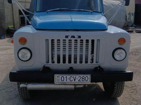 GAZ 53