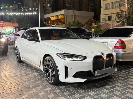 BMW i4