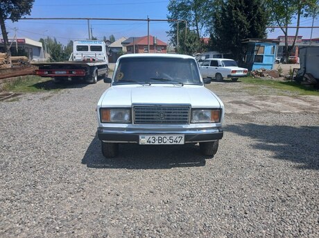 LADA (VAZ) 2107