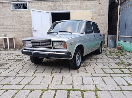 LADA (VAZ) 2107