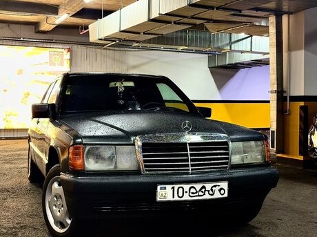 Mercedes 190