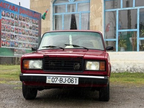LADA (VAZ) 2107