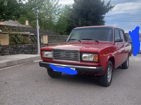 LADA (VAZ) 2107