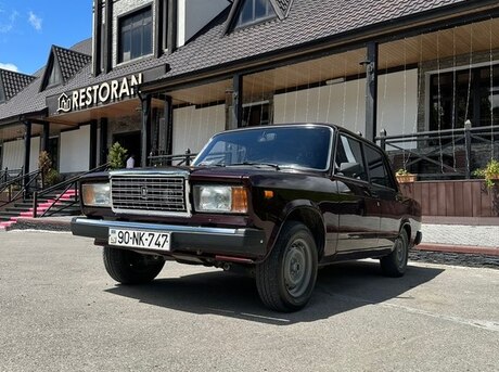 LADA (VAZ) 2107