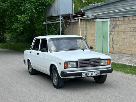 LADA (VAZ) 2107
