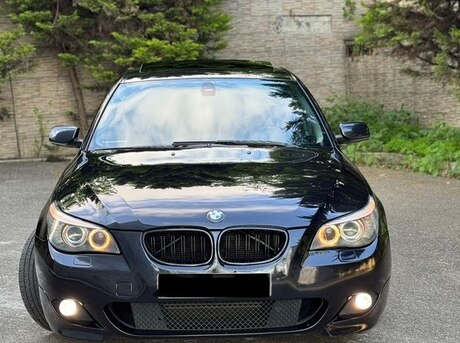 BMW 525