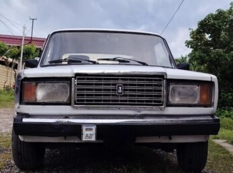 LADA (VAZ) 2107