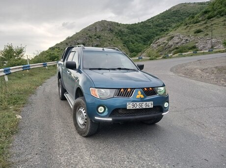 Mitsubishi L200