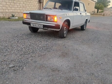 LADA (VAZ) 2107