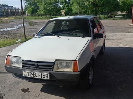 LADA (VAZ) 21099
