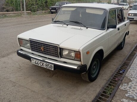 LADA (VAZ) 2107