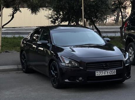 Nissan Maxima