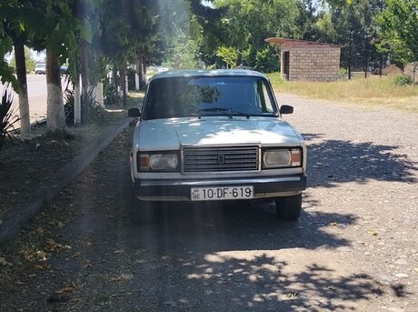LADA (VAZ) 2107